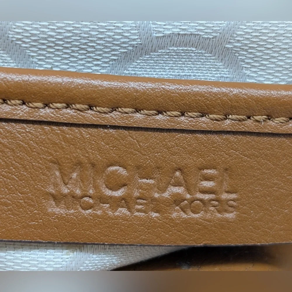 Michael Kors Yellow Marina Large Canvas Drawstring Tote - Picture 11 of 16